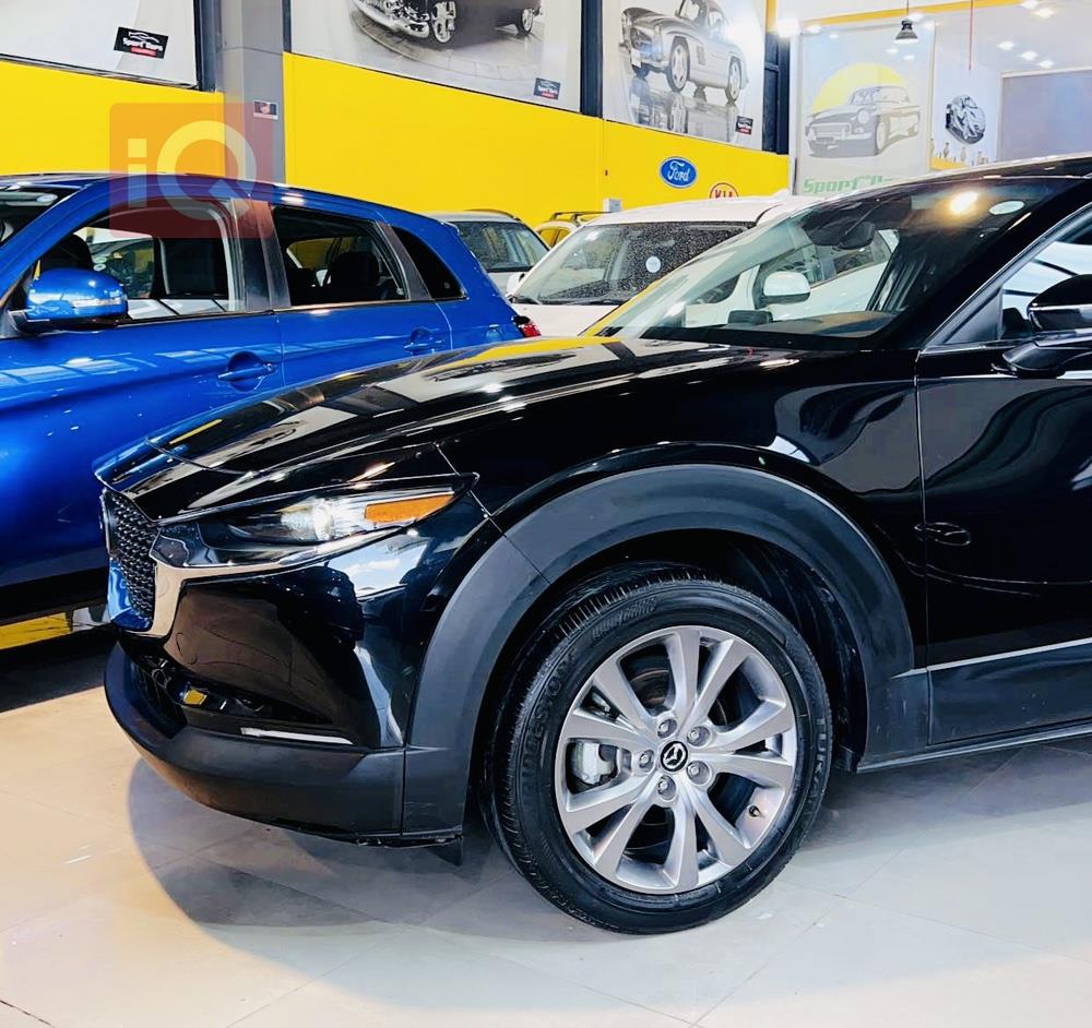 مازدا CX-30